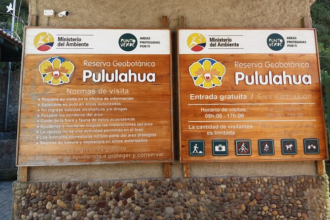Private Tour to the Hummingbird Reserve and Visit to the Middle of the World From Quito