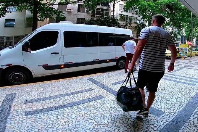 Private Transfer Airports X Rio De Janeiro (South, Center and North) 10 Max