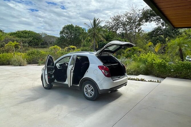 Private Transfer in Daniel Oduber Quirós Airport