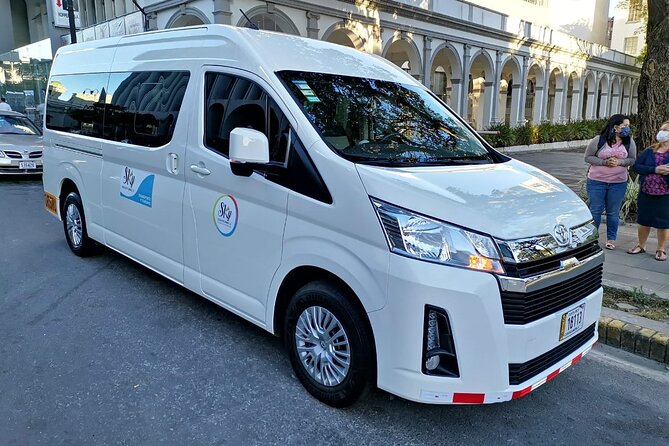 Private Transfer San Jose Airport and Hotels to La Fortuna