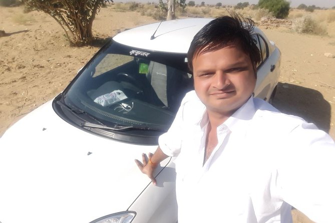 Private Transfer Udaipur Hotels To Maharana Pratap Airport UDR Drop