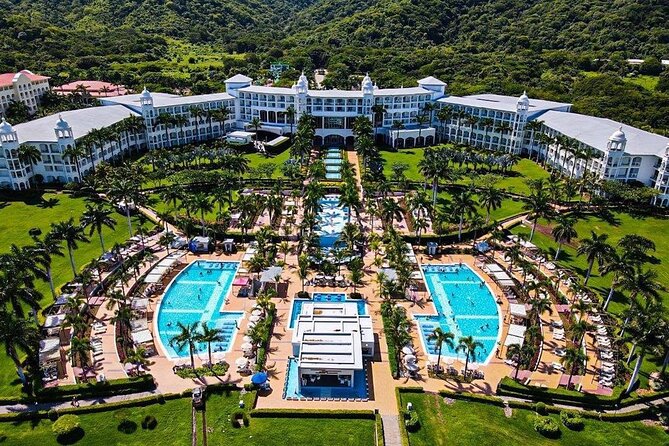 Private Transport RIU Hotels to Arenal