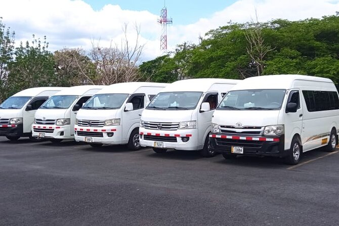 Private Transportation From San José/Arenal La Fortuna Airport