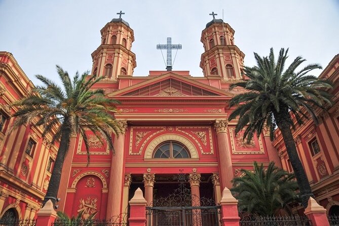 Private Walking Tour to Barrio Yungay Santiago - Meeting and End Points
