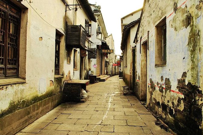 Private Zhouzhuang Water Town Tour From Shanghai With Chinese Lunch
