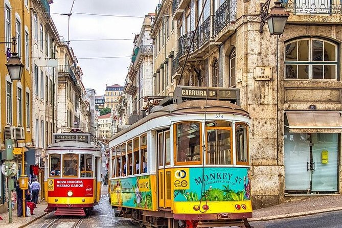 Professional Guides Walking Tours-Lisbon Day&Night (1-2pers) - Tour Overview and Details