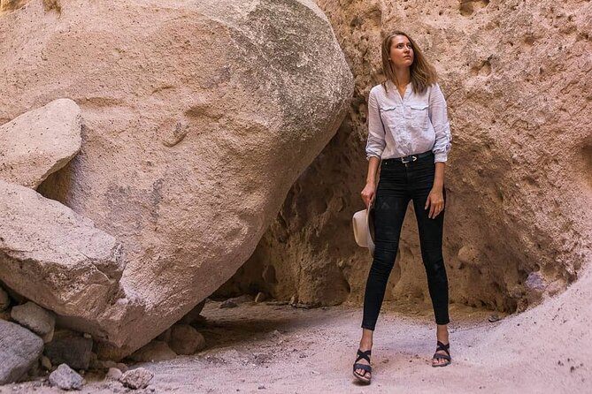 Professional Photo Shoot 1-Hour Activity in Santa Fe