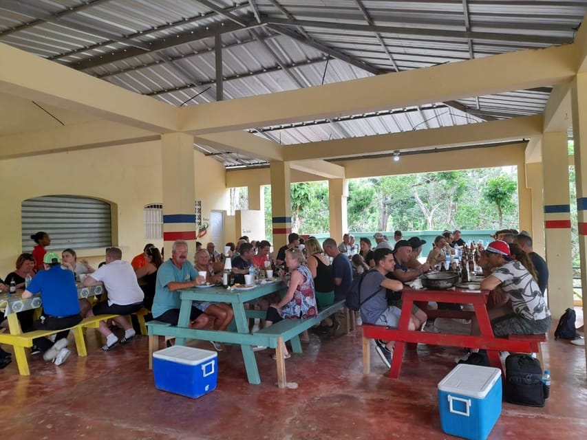 Punta Cana: Higuey, Coffee and Cocoa Tasting Tour With Lunch