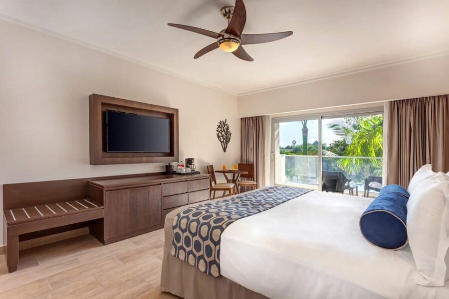 Punta Cana + Santo Domingo: 5 Days and 4 Nights for Two