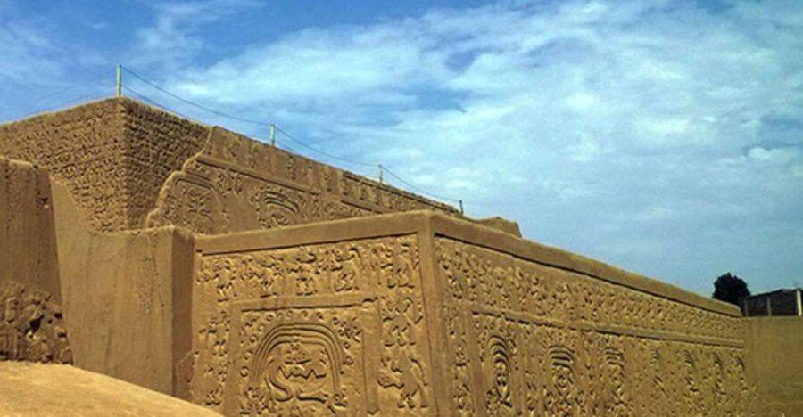 Pyramids of the Sun and the Moon, Huanchaco and Chan Chan