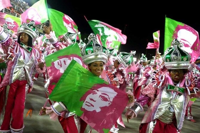 Rio De Janeiro Costume Experience in the Carnival Parade & Transfer