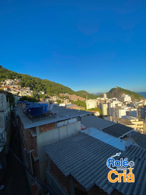 Rio: Favela Tour + Hiking in Babilônia and Chapéu Mangueira
