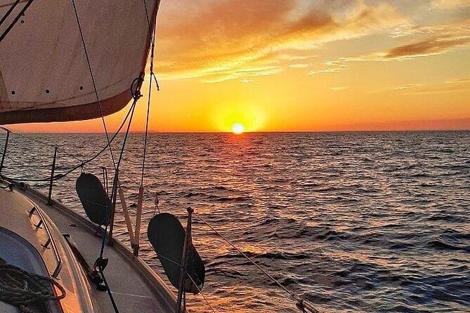 Romantic Luxury Sunset Sailing
