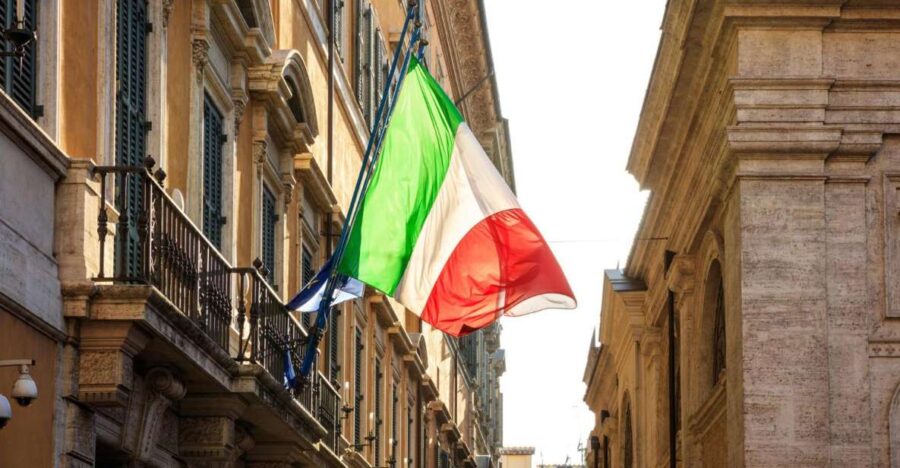 Rome: Insta-Perfect Walk With a Local