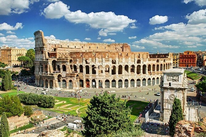 Rome’s Amazing Colosseum, Forum & Trevi 3 Hour Tour