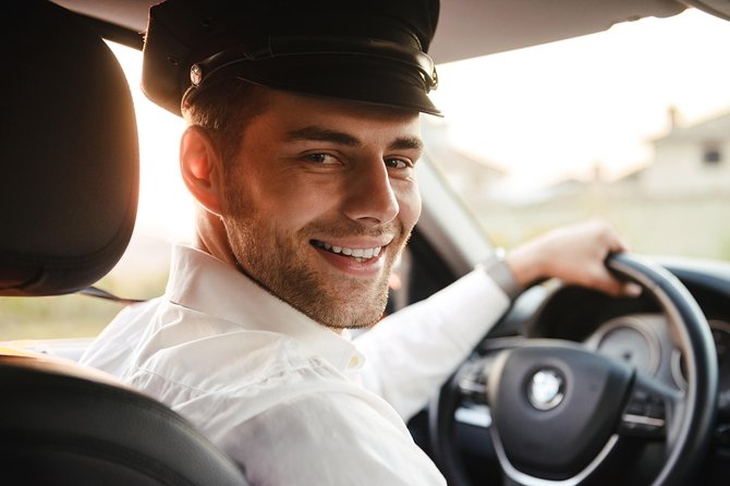 Roundtrip Transfer in Private Vehicle Curazao Airport (Cur) – Blue Bay
