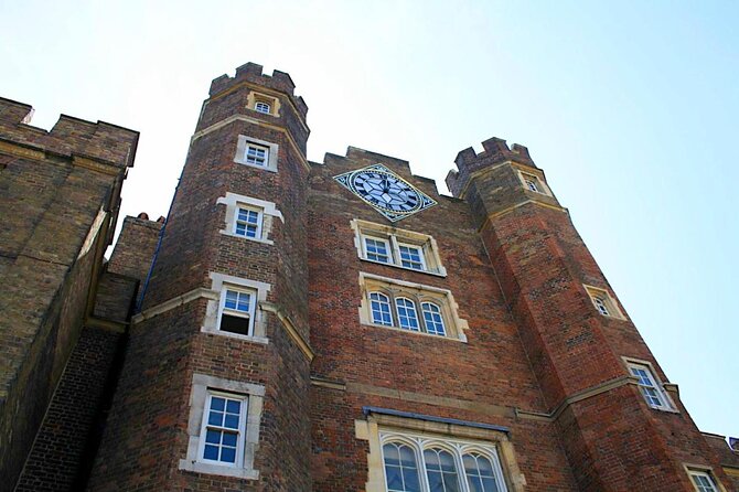 Royal London And Changing of Guard – Very Small Group Tour