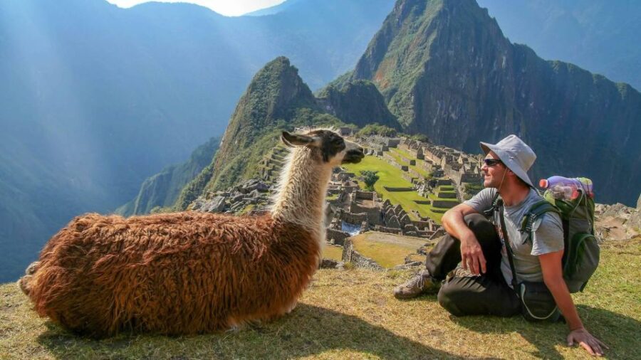 Sacred Valley – Machu Picchu 2 Days Tour