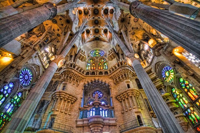 Sagrada Familia and Park Guell Family Private Tour