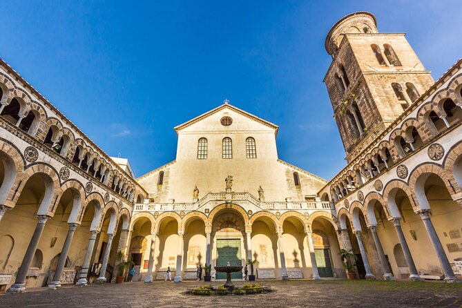 Salerno : Private Customizable Walking Tour With a Local Guide