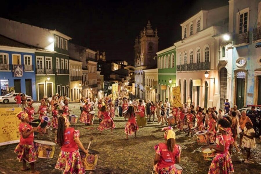 Salvador by Night: Pelourinho & Old Town Tour