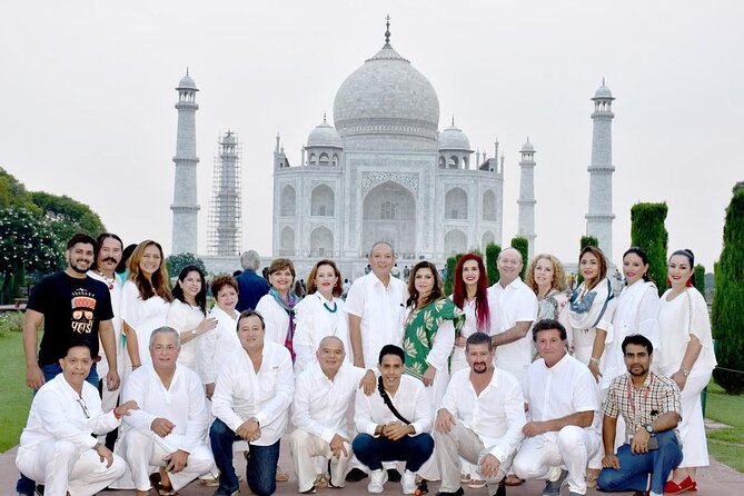 Same Day Agra Tour by Fastest Train From Delhi – All Inclusive