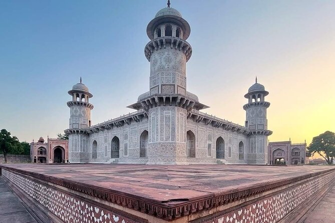 Same Day Car Tour Delhi To Agra