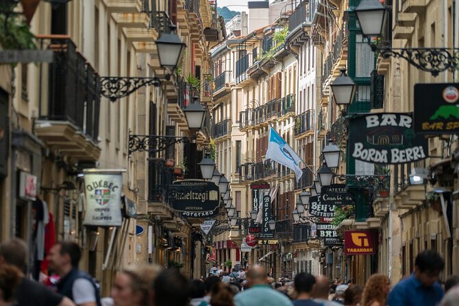 San Sebastian Scavenger Hunt and Highlights Self-Guided Tour - User-Generated Tour Experiences