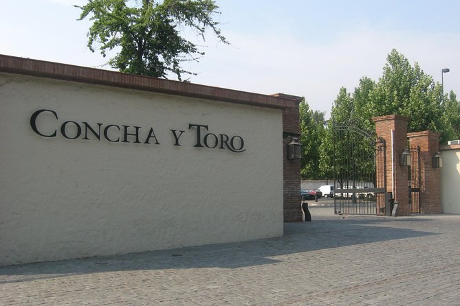 Santiago Full Day Tour to Maipo Valley, Include Entraces - Meeting and Pickup