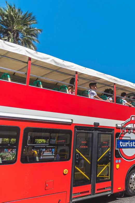 Santiago: Hop-On Hop-Off Bus Day Ticket With Audio Guide