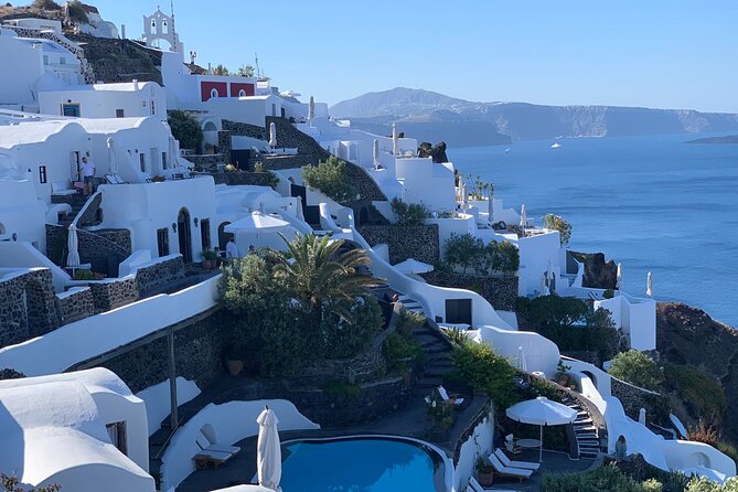 Santorini Half Day Highlights Tour by Native Driver