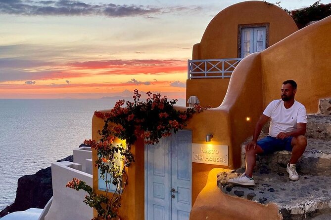 Santorini Highlights Private Half Day Tour