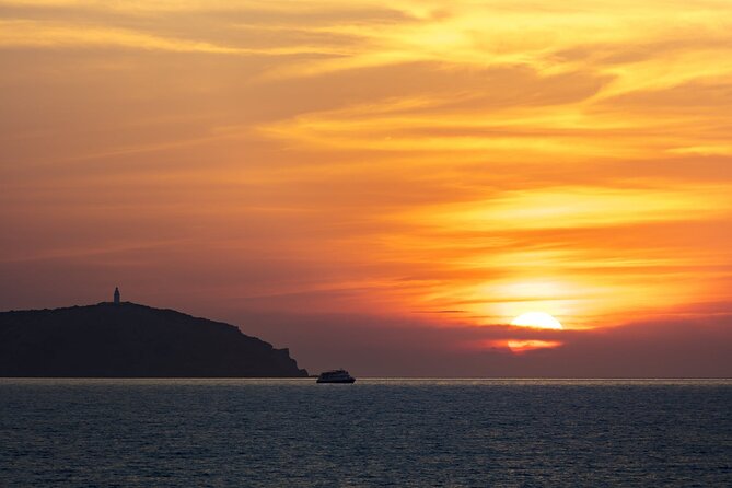 Santorini Sunset Cruise - Overview of the Cruise