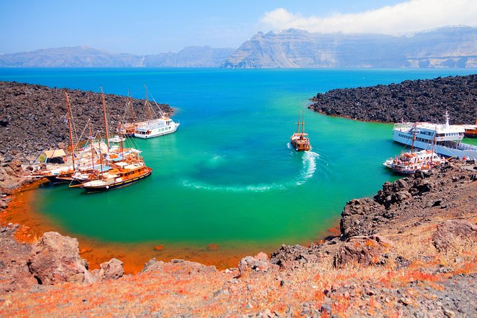 Santorini Volcano Tour With Oia Sunset - Exploring Santorinis Volcanic Crater