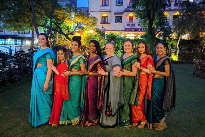 Saree Draping – Timeless Elegance of Traditional Indian Saree