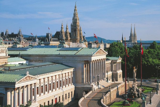 Schoenbrunn Palace Skip-The-Line and Vienna Highlights Private Tour