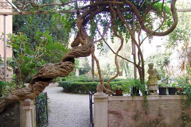 Secret Gardens of Venice in the Dorsoduro District With Cichetti Tasting