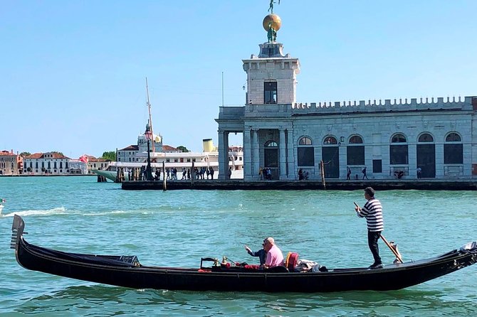 Secret Venice Walking Tour and Gondola Ride