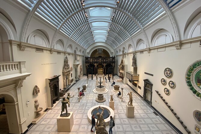 Secrets of the Victoria and Albert Museum – Private Tour