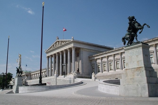 Self-Guided Vienna Scavenger Hunt: Vienna Dreams Made Of Stone - Discover Viennas Architectural Gems