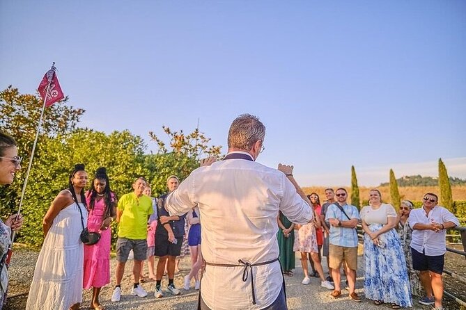 Semi-Private Chianti Wine Tour With Dinner in Tuscany Vineyard - Explore the Chianti Region