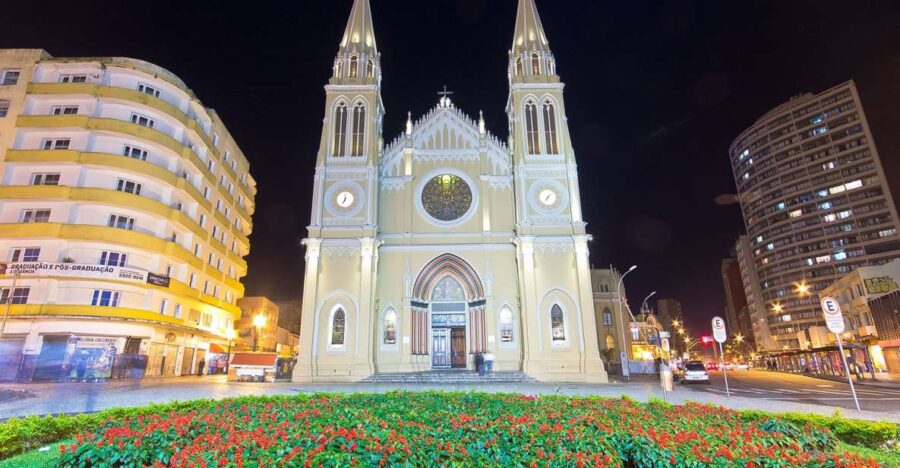 3 Best Private Car With Driver Services In Curitiba