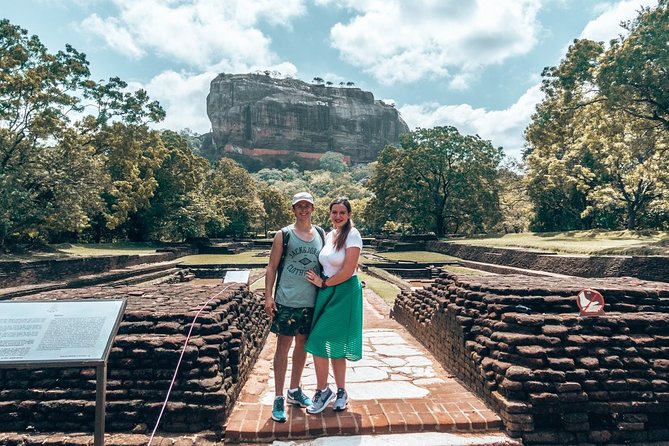 Sigiriya Rock and Wild Elephant Safari From Kandy