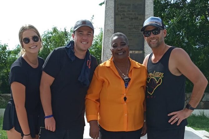 Sint-Maarten/Saint-Martin Island Tour – Unforgettable Fun