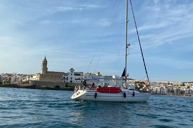 Sitges Sailing, Walking and Winery Tour