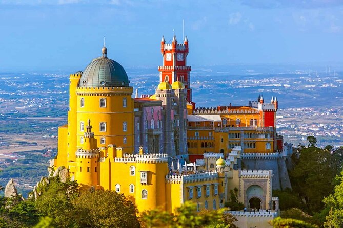 Small Group FULL DAY PRIVATE TOUR Sintra + Cascais+Roca Cape