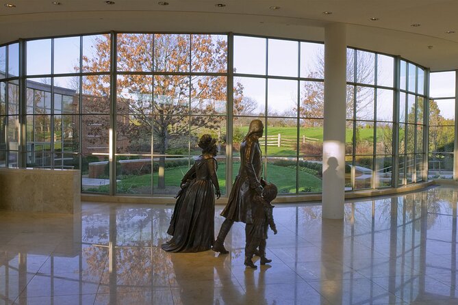 Small Group Mount Vernon&Old Town Alexandria 1 Day Tour From D.C. - Meeting and Accessibility Information