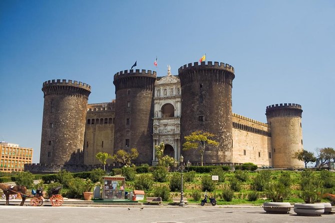 Small-Group Walking Tour of Naples