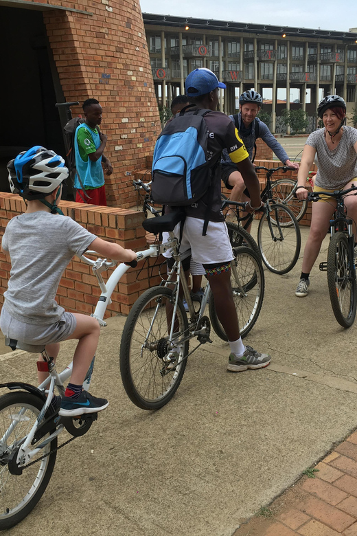 Soweto Bicycle Tour With Local Lunch