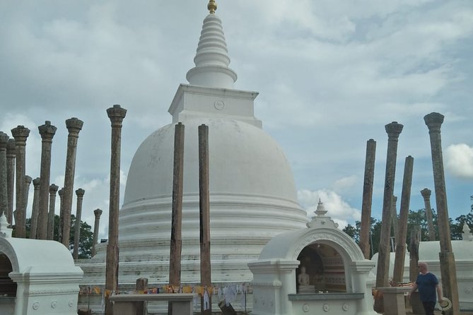 SRI LANKA EXPERIENCES- 12 Nights/13 Days Tour